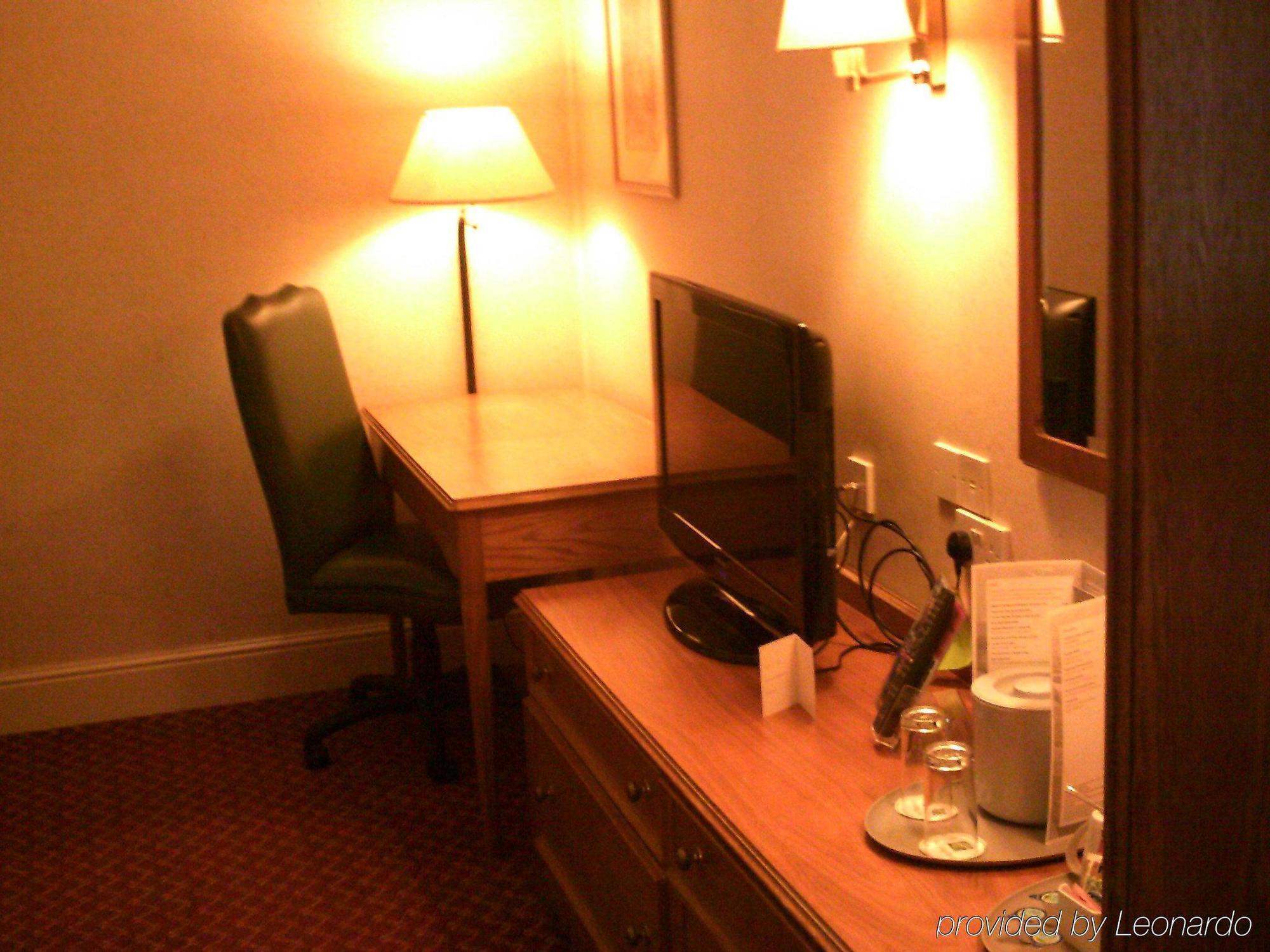 Holiday Inn Reading West By Ihg Zewnętrze zdjęcie